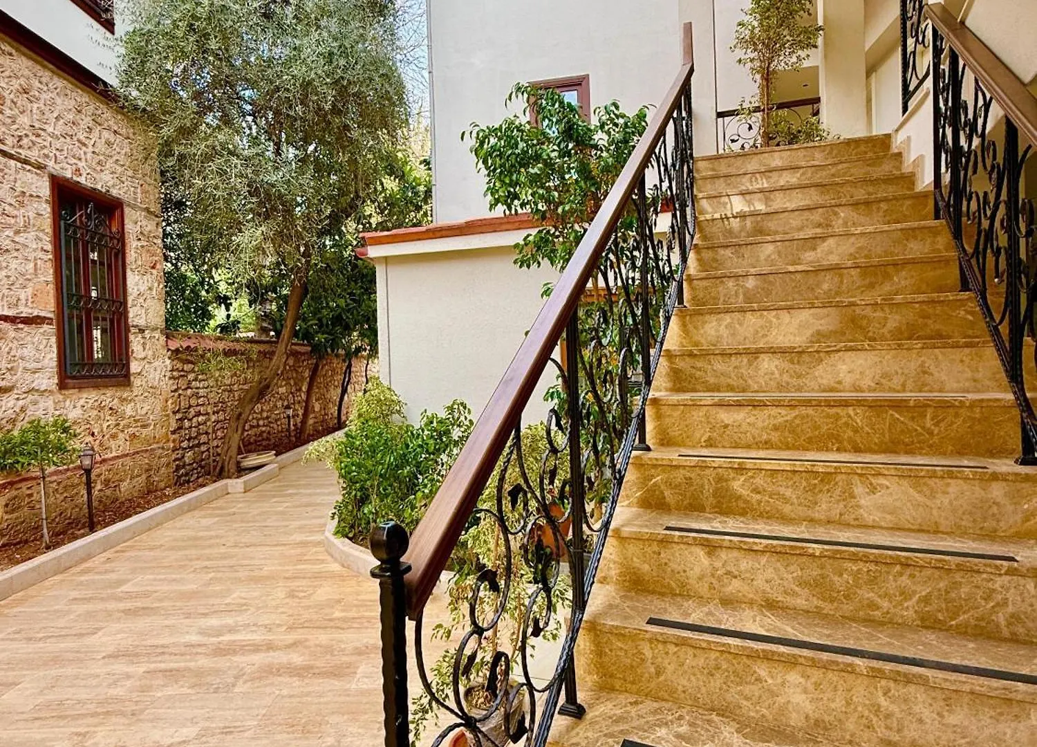 Adria Inn Antalya Hotel